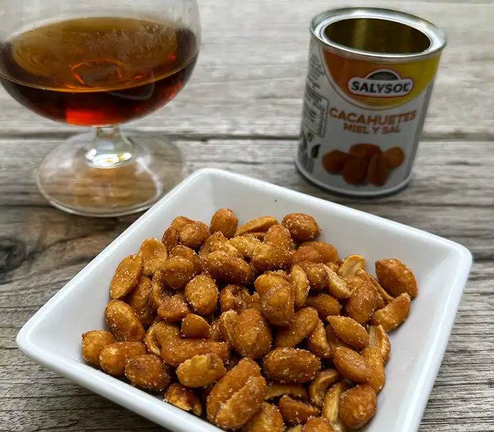 CACAHUÈTES AU MIEL ET AU SEL